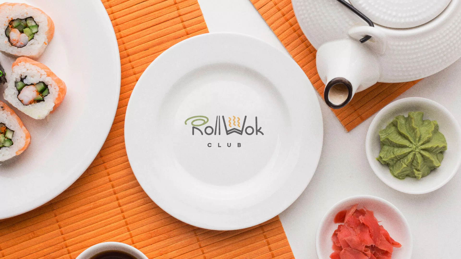 Разработка логотипа и фирменного стиля в Арске для суши-бара «Roll Wok Club» Разработка логотипа и фирменного стиля в Арске для суши-бара «Roll Wok Club»